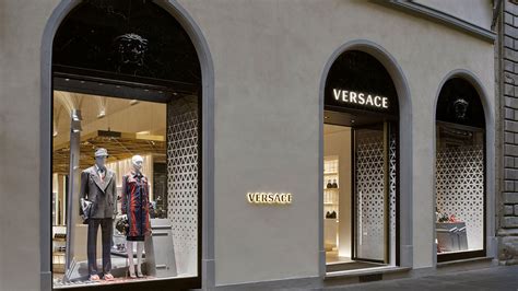 versace via tornabuoni firenze|VERSACE .